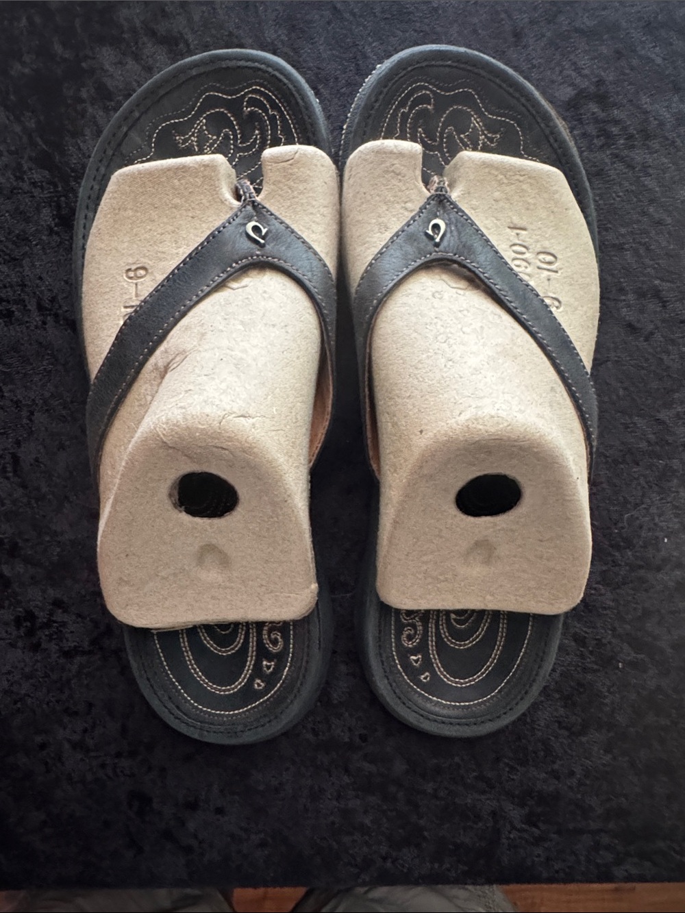 Olukai leather Flip Flop Sandal